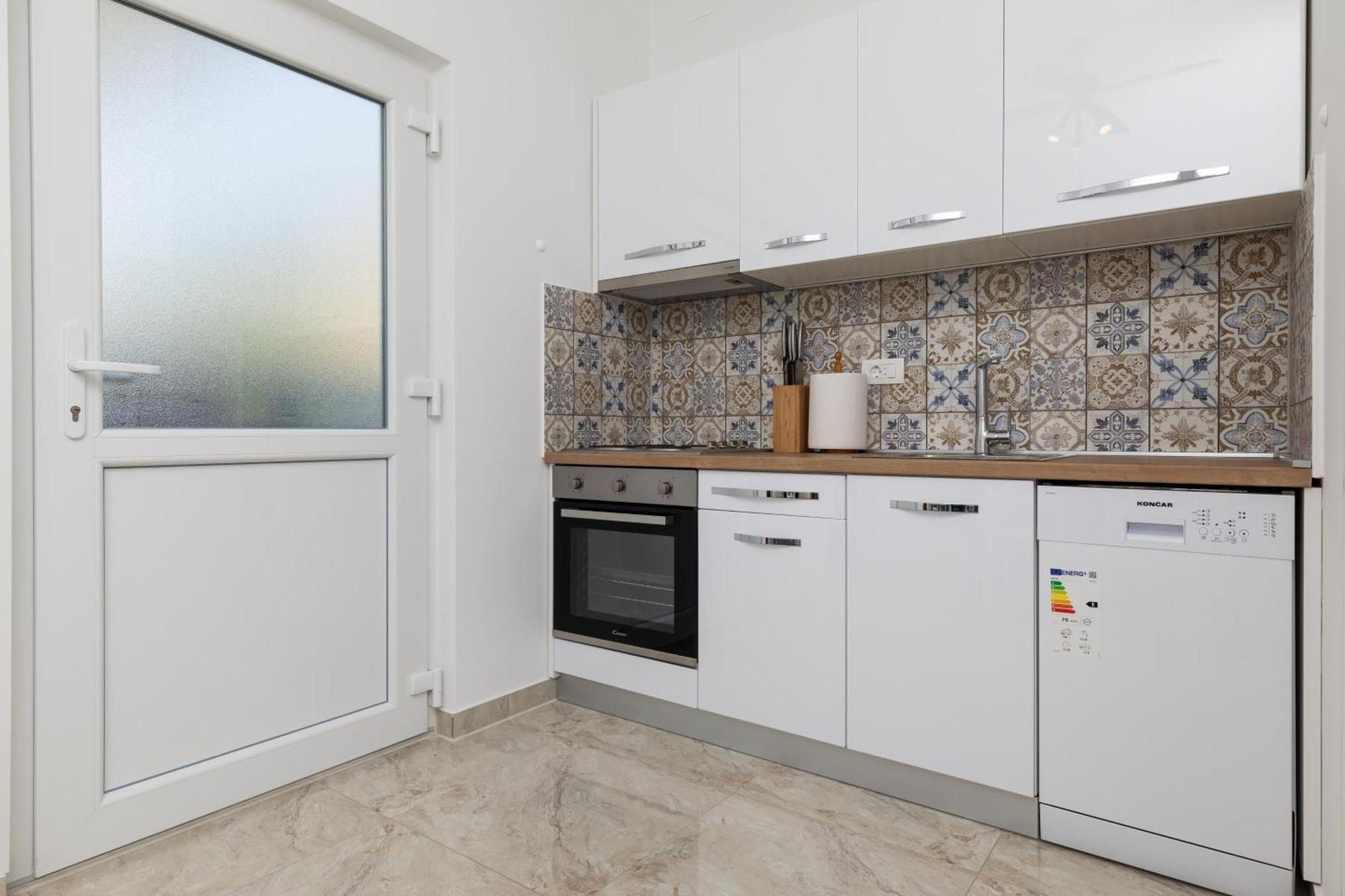 Apartments With A Parking Space Pisak, Omis - 5975 Rum bild
